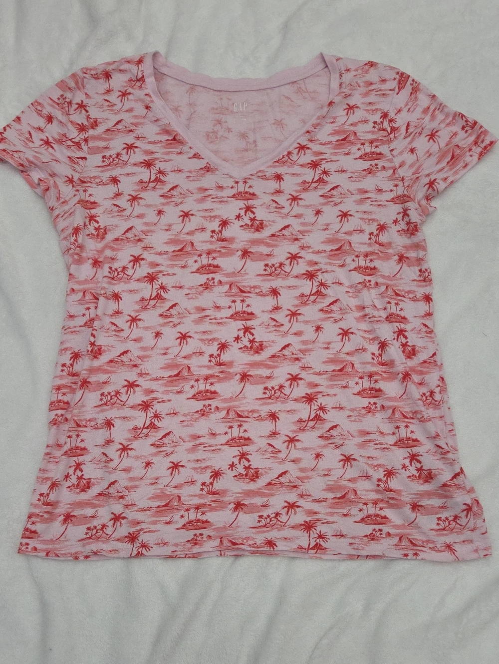 10 For $10 Gap Tee Size Large
